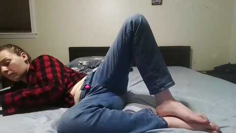average_girl @ myfreecams on 20240524