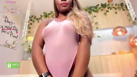 chaneladams_