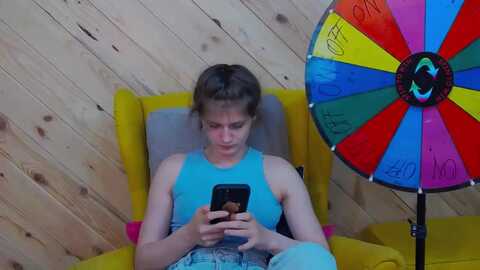 lesliekat @ myfreecams on 20240524
