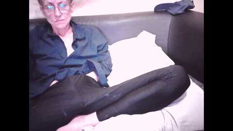 sexygeny @ myfreecams on 20240524