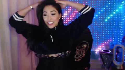 sincityvee @ myfreecams on 20240525
