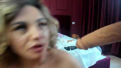 bo0ty_queen_ @ myfreecams on 20240526