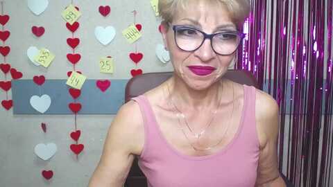 hollyincresh @ myfreecams on 20240526