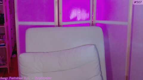 alcogirl @ myfreecams on 20240527