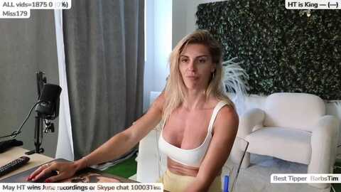 just_barb @ myfreecams on 20240527