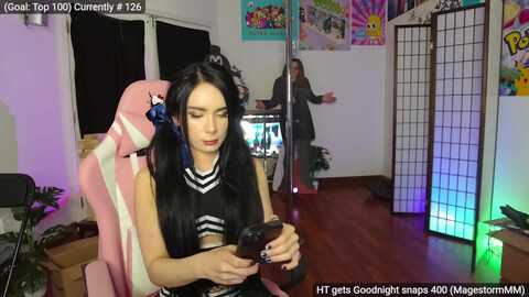 mollymayhem @ myfreecams on 20240527