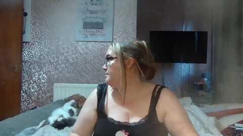 yummymummy39 @ myfreecams on 20240527