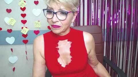 hollyincresh @ myfreecams on 20240529