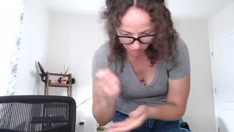 sarah_stark @ myfreecams on 20240529
