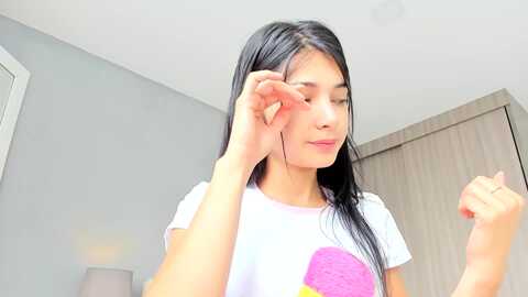 emmily_ @ myfreecams on 20240530