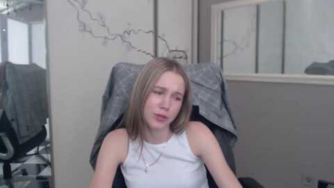 kate_lewiss @ myfreecams on 20240530