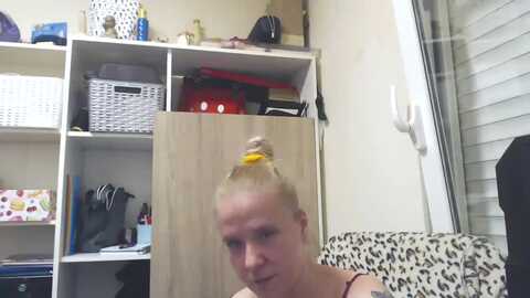 lorenarubia @ myfreecams on 20240530