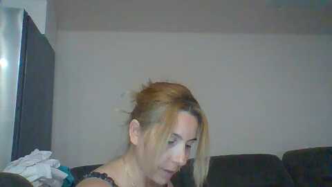 siara @ myfreecams on 20240531