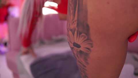 falllingangel @ myfreecams on 20240601