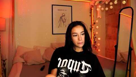 naomii18 @ myfreecams on 20240601