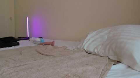 new_dee @ myfreecams on 20240601