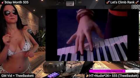 deszeppelin @ myfreecams on 20240602