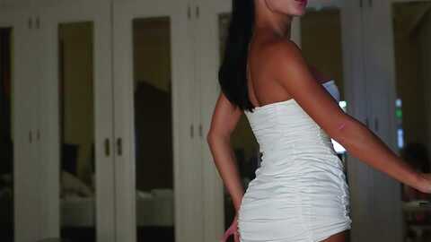 katyerave @ myfreecams on 20240602