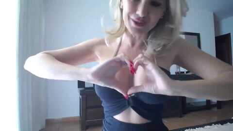 klarita_ @ myfreecams on 20240602