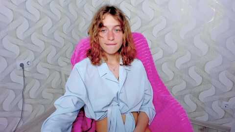loulou_ @ myfreecams on 20240602