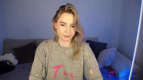 sabrinaviolet @ myfreecams on 20240602