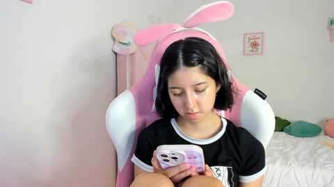 cherrycute666 @ myfreecams on 20240603