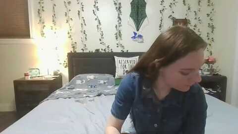 average_girl @ myfreecams on 20240604