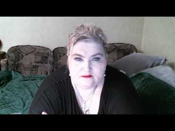 lana005 @ myfreecams on 20240604