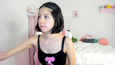 cherrycute666 @ myfreecams on 20240606