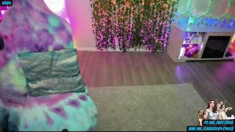 nikki_haze @ myfreecams on 20240606