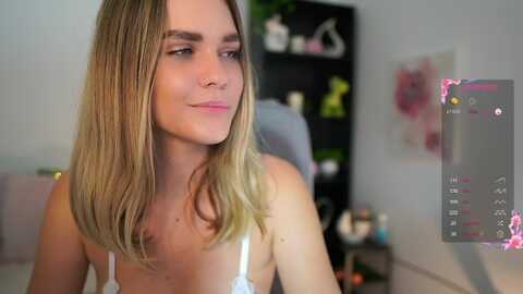 skyla_novea_ @ myfreecams on 20240607