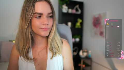 skyla_novea_ @ myfreecams on 20240607