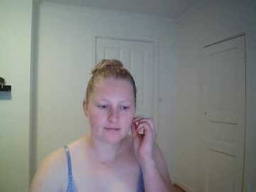girlnina_1995 @ stripchat on 20230901