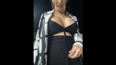 charmingruby @ stripchat on 20230902