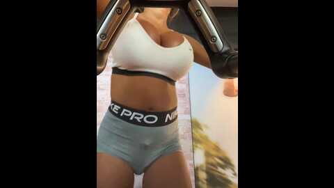 f3ckdolllucy @ stripchat on 20230902