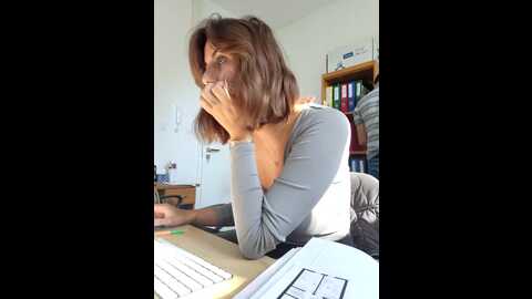 hii_lolla @ stripchat on 20230902