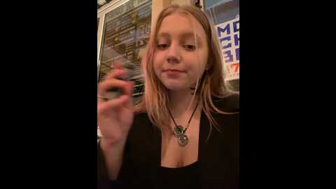 highway_pixie @ stripchat on 20230904