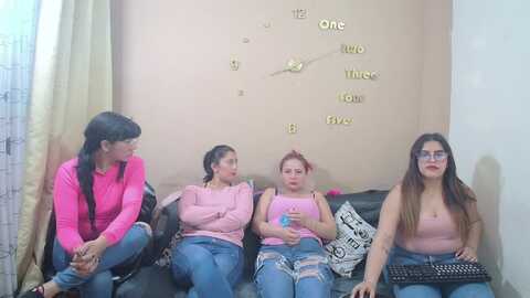 lesb_milf @ stripchat on 20230905