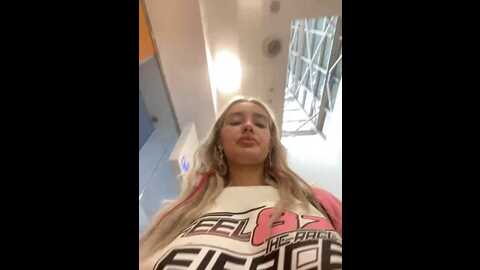 sextazy @ stripchat on 20230905