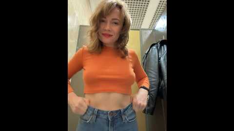 lavenderhot @ stripchat on 20230906