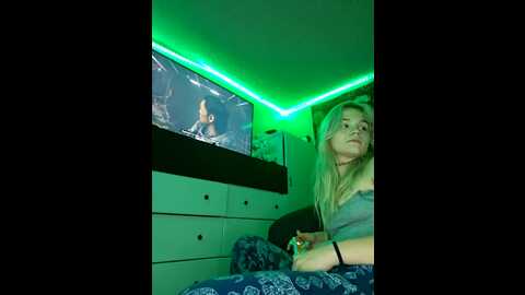 cutiepietease02 @ stripchat on 20230907