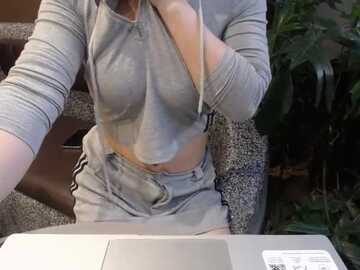 domi_coffe @ stripchat on 20230907