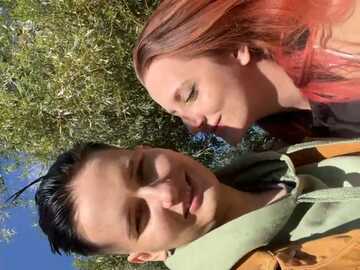 yourleona @ stripchat on 20230910