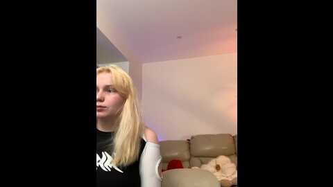 radiants_two @ stripchat on 20230911