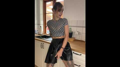 sallydinosaur @ stripchat on 20230911