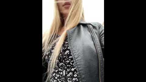 best_blondie @ stripchat on 20230912