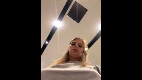 betsy @ stripchat on 20230912