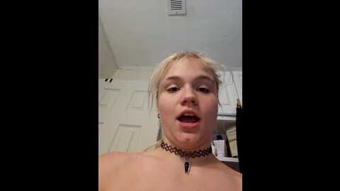 cutiepietease02 @ stripchat on 20230912