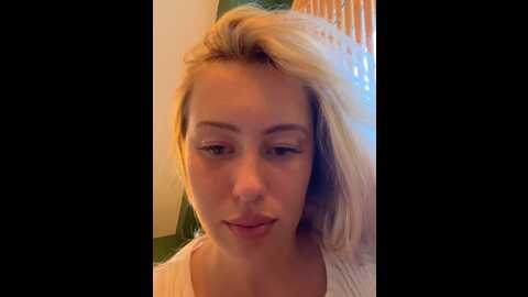 emmymood @ stripchat on 20230912