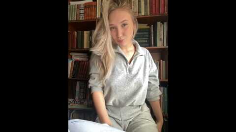 mariatull @ stripchat on 20230912